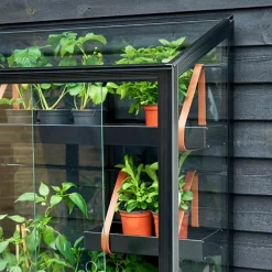 Juliana Urban City Greenhouse vægdrivhus sort med hærdet glas 0,32 m²