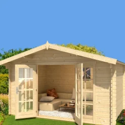 Nils hytte med dobbeltdør og vinduer, 10,12 m²