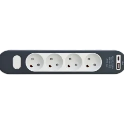 4-stikdåse med ledning og USB A+C 1,4m